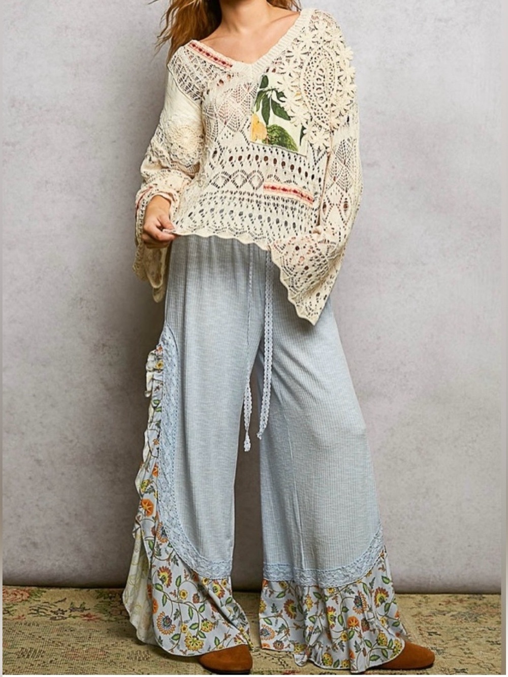 POL NEW “Heirloom Crochet” Cream Size Medium Oversized Sweater